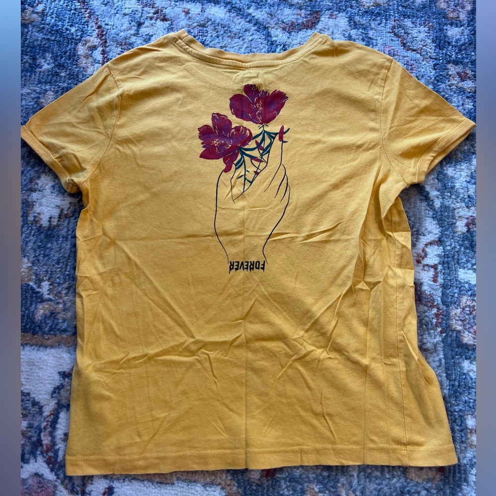 Volcom Yellow Flower Printed Tee Size Small